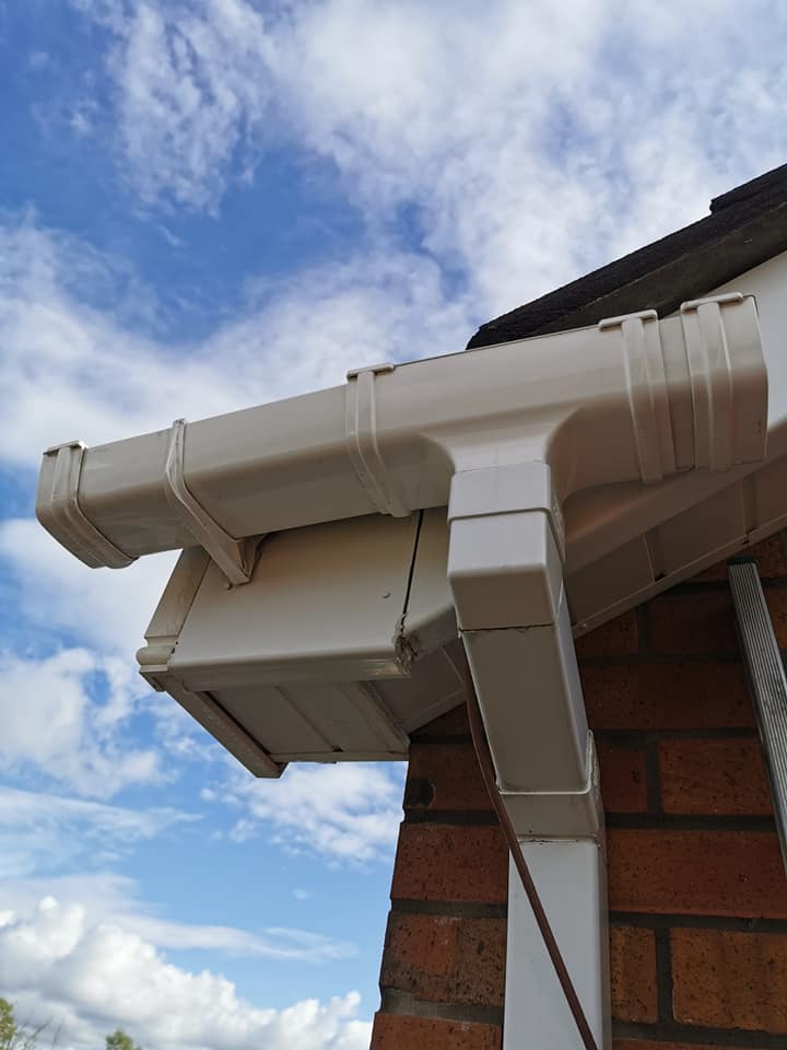 Gutter repair process in London